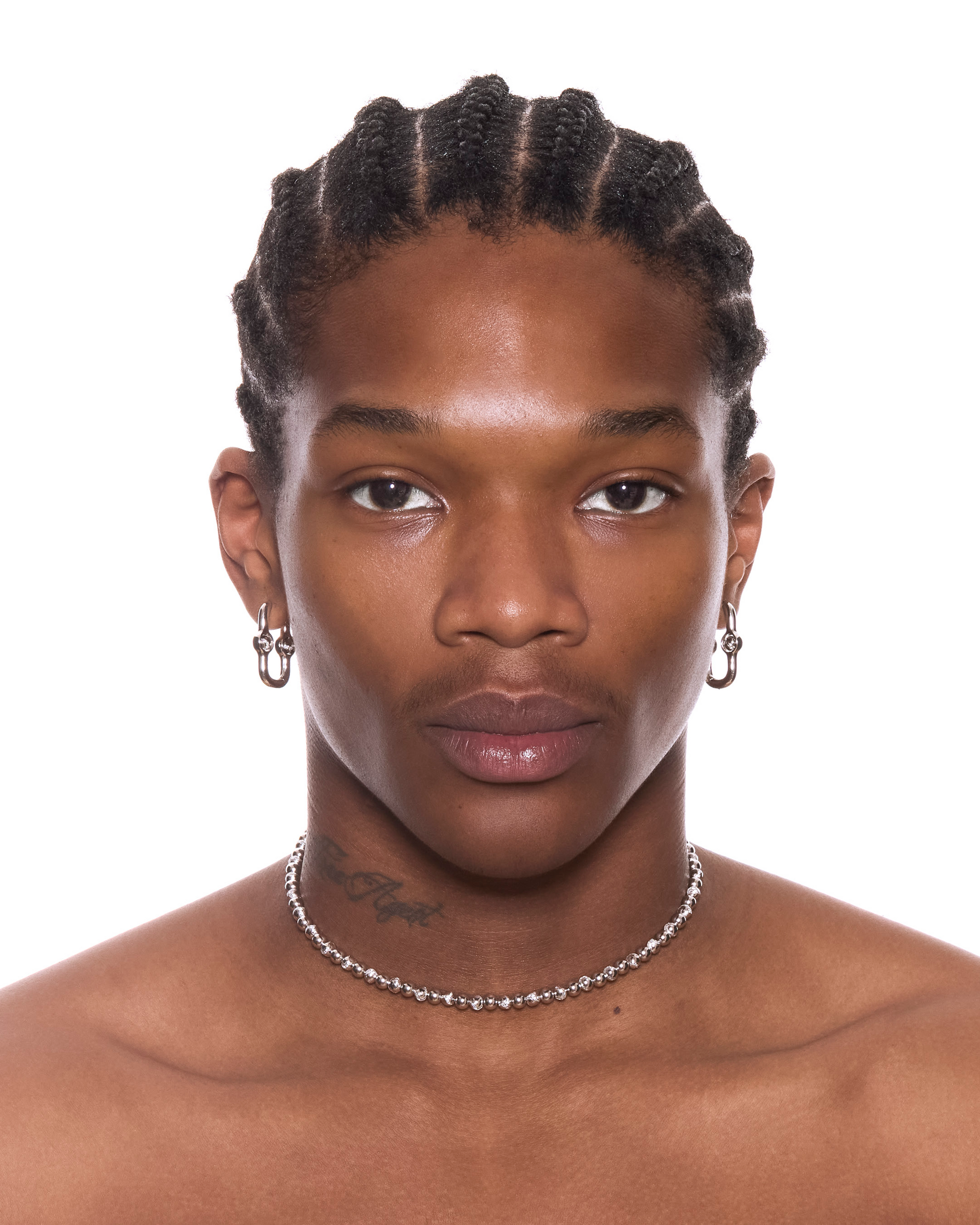 Silver_Dragon_Necklace_small_model__2