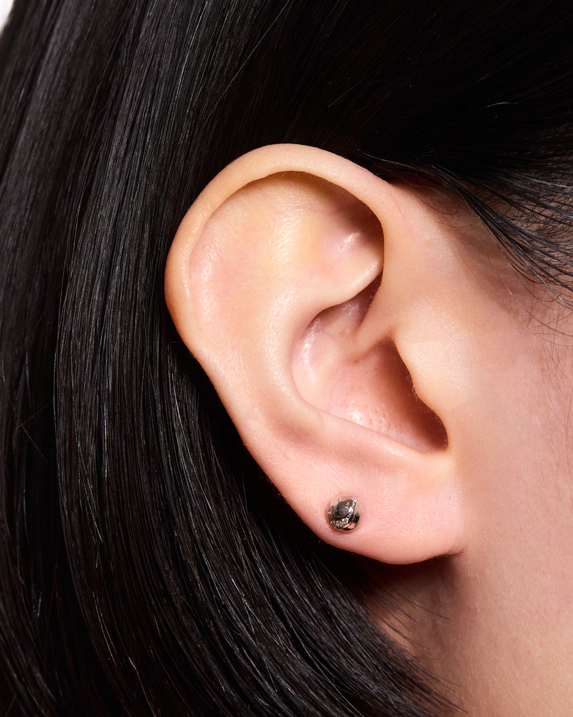 Dragon Ball Ear Stud Silver