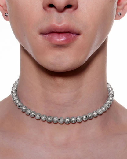 Drip_Dragon_Necklace_white_Small_model1_3