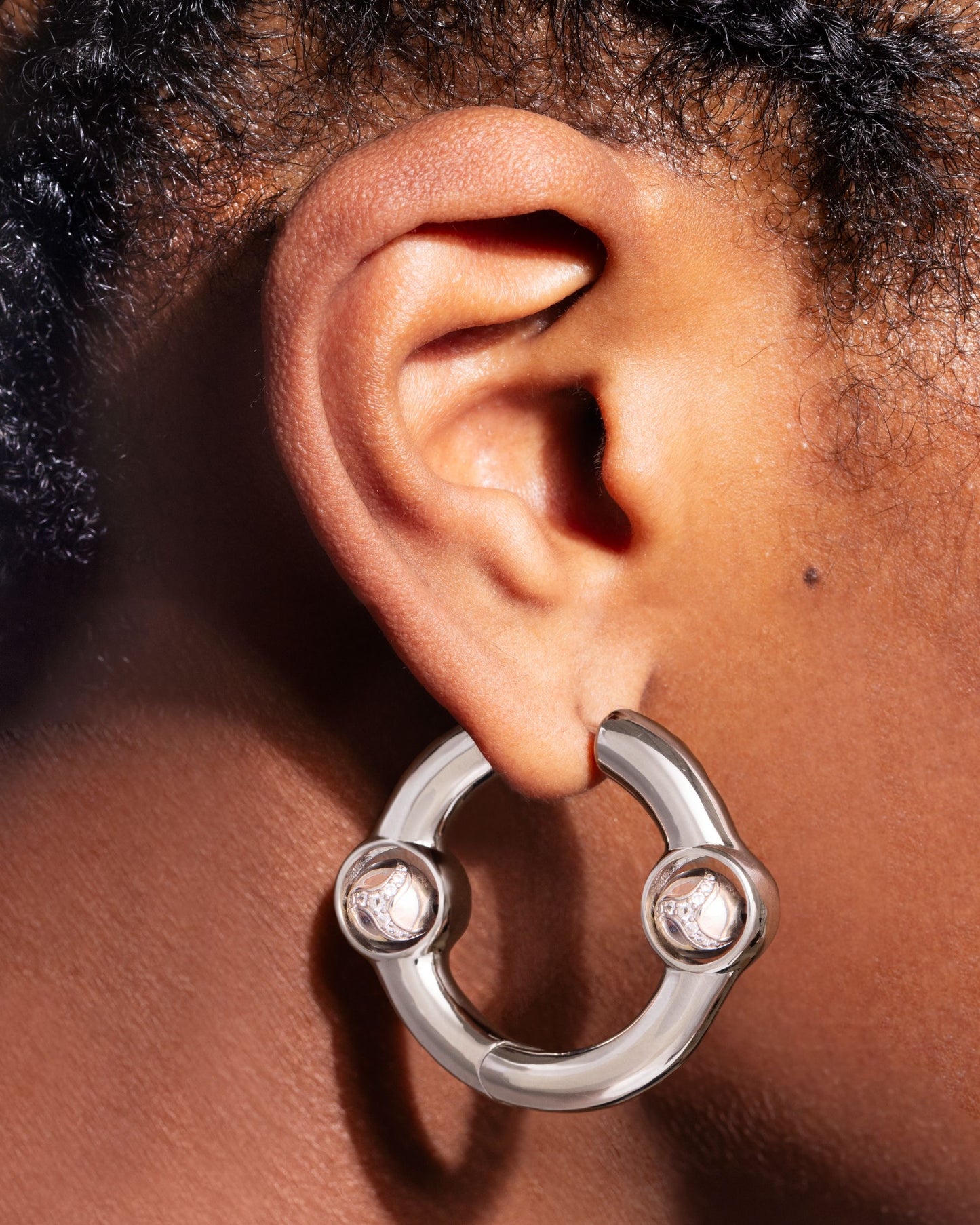 Portal_Of_Joy_Earrings_Silver_Large_model2_2